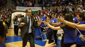 Moncho Fern&aacute;ndez, durante la presentaci&oacute;n del Obradoiro.