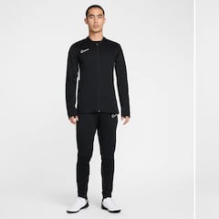 Este es el chándal de Nike para los entrenamientos y el día a día que está arrasando entre los deportistas