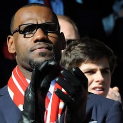 LeBron James podría comprar a LAFC de Carlos Vela y LA Galaxy de Chicharito con su fortuna