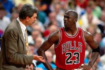 En 1991, junto a un joven Michael Jordan. La llegada de Jackson, clave en la transformación del '23' en mucho más que un anotador compulsivo.