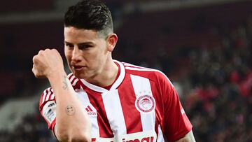 James anota doblete y Olympiacos vuelve al triunfo