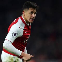 Elneny enciende las redes con burla a Alexis por no ir al Mundial