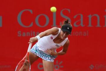 Svitolina (#27), principal figura de este certamen, derrotó a la estadounidense Louisa Chirico (#141), con parciales 6-2 y 6-1. La alemana Tatjana Maria logró su avance a segunda ronda tras vencer a la colombiana Yuliana Lizarazo, por marcador 6-3 y 6-2.