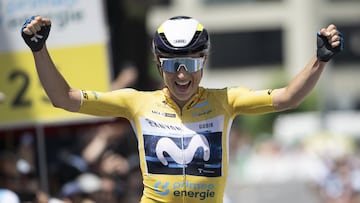 Kuessnacht (Switzerland), 15/06/2025.- Overall leader Movistar Team rider Marlen Reusser of Switzerland celebrates winning the fourth and final stage of the Tour de Suisse Women, a 129.4 km race with start and finish in Kuessnacht, Switzerland, 15 June 2025. (Ciclismo, Suiza) EFE/EPA/GIAN EHRENZELLER