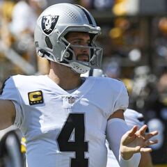 Derek Carr, emocionado por la competencia en la AFC Oeste