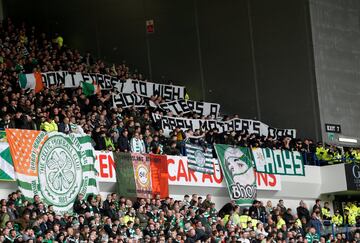 Soccer Football - Scottish Premiership - Rangers vs Celtic - Ibrox, Glasgow, Britain - March 11, 2018   Celtic fans     REUTERS/Russell Cheyne