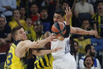 Bogdanovic y Ayón.