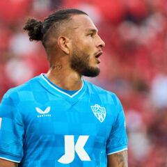 Apuesta al Pichichi de LaLiga Hypermotion y gana a lo grande con Betfair