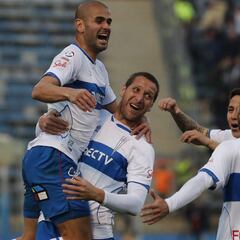 Sáez salva otra vez a la UC