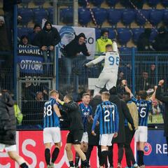 Valencia aún puede recibir a 1.000 aficionados del Atalanta