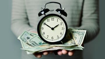 Este domingo 13 de marzo comienza el horario de verano (Daylight Saving Time) en USA. ¿Realmente se ahorra dinero en luz con el cambio? Aquí te explicamos.