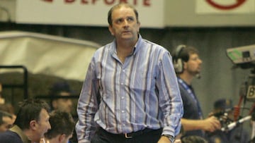 El entrenador de balonmano Javier Cabanas, en una imagen de archivo durante su etapa como técnico del Portland San Antonio.