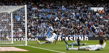 Gol 0-1 de Adrián López