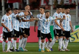 Lopetegui mira a Argentina