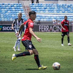 Angelo Araos recibe la peor noticia