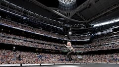 How many fans were supposed to attend the cancelled Taylor Swift concerts in Vienna?