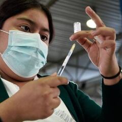 Vacunación CDMX: cuándo se reanudará la vacunación para rezagados