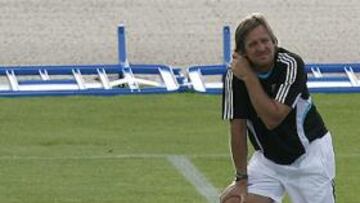 <strong>TRANQUILO.</strong> Schuster no cree que haya un caso Robinho y cuenta con el brasileño para la Supercopa.