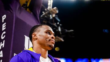 LOS ANGELES, CA - OCTOBER 23: Russell Westbrook #0 of the Los Angeles Lakers warms up before the game against the Portland Trail Blazers on October 23, 2022 at Crypto.Com Arena in Los Angeles, California. NOTE TO USER: User expressly acknowledges and agrees that, by downloading and/or using this Photograph, user is consenting to the terms and conditions of the Getty Images License Agreement. Mandatory Copyright Notice: Copyright 2022 NBAE (Photo by Tyler Ross/NBAE via Getty Images)