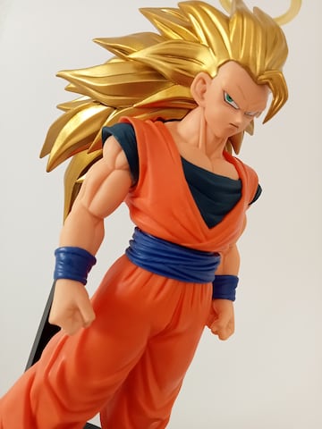 Goku Super Saiyan 3 de Dragon Ball por Banpresto