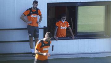 23/02/21 VALENCIA CF ENTRENAMIENTO - CUTRONE - OLIVA - FERRO