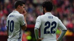 James e Isco en un partido del Real Madrid