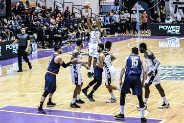 Fuerza Regia derrotó 114-64 a Correcaminos en LNBP