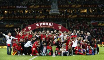 El 27 de mayo de 2015 final de la Copa de la Europa League disputada en Varsovia, Polonia. El Sevilla ganó 2-3..