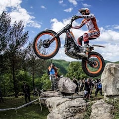 Toni Bou es aún más leyenda: gana su 22º Mundial de Trial