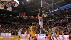 El Madrid barre al Gran Canaria y presenta sus credenciales