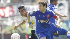 Jos&eacute; Rojas enfrentando a Esteban Paredes en un Supercl&aacute;sico.