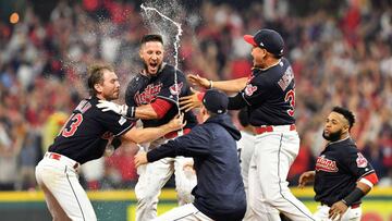 Yan Gomes obtuvo la victoria para los Cleveland Indians en un &eacute;pico encuentro de Series de Divisi&oacute;n contra los New York Yankees.