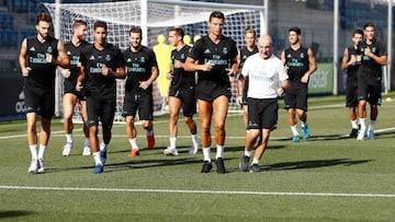 Cristiano se ha puesto en manos de Antonio Pintus para realizar una minipretemporada durante su sanci&oacute;n, que se unir&aacute; a los cuatro partidos que s&iacute; podr&aacute; jugar.