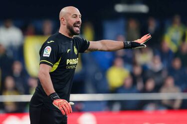 El portero español del Villarreal, Pepe Reina. 