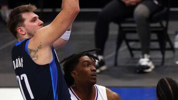 Luka Doncic, durante el partido de la NBA que ha enfrentado a Dallas Mavericks y Los Angeles Clippers.