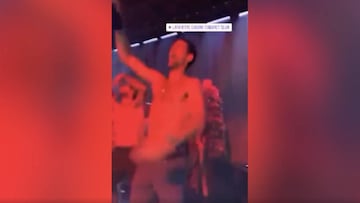 La criticada escena de Djokovic desatado en una fiesta