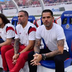 Auxiliar de Fernando Gago podría quedar al mando de Chivas