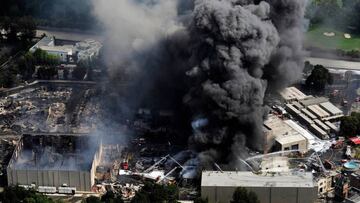 El fuego se hizo presente en Universal Studios en 2008 y &eacute;ste acab&oacute; con legados musicales de Nirvana, R.E.M., Guns N&rsquo; Roses, por mencionar algunos.