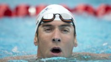 Phelps pide disculpas tras ser arrestado por conducir ebrio
