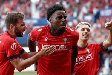 Es la definición vini, vidi y vici futbolística de libro. El central llegó esta semana, con apenas contacto con sus compañeros, salió de inicio en el partido contra el Celta y, además de ganar, consiguió el primer gol.