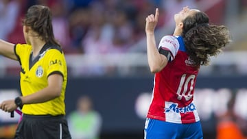 Chivas femenil hace &eacute;pico gol a Cruz Azul