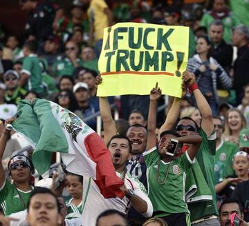 Mexico's supporters cheer for their team during the Copa America Centenario quarterfinal football match agaisnt Chile in Santa Clara, California, United States, on June 18, 2016.