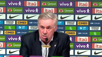 El técnico de Brasil se refirió al enfado del atacante del Real Madrid tras ser sustituido en el clásico de LaLiga. “No soy su padre, soy su entrenador”, concluyó.