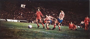 Gol de Ratón Ayala en el minuto 85, el 2-0 que hizo con la zurda, casi cayéndose.