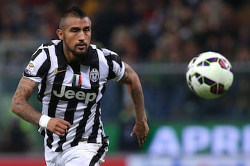 El tricampeonato lo tuvo con la Juve y en la temporada Arturo Vidal vio actividad en 32 juegos, hizo 11 anotaciones y contribuyó con cinco asistencias.
