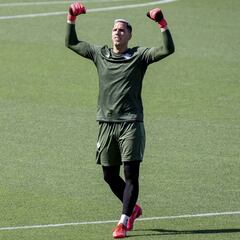 La postura de arquero del Betis ante posible llegada de Bravo