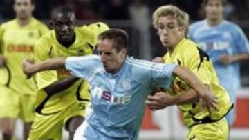 <b>EUROPA PESA.</b> El jugador francés prefiere quedarse en su actual club y al menos disputar competición europea, ya que debutó anoche en la UEFA frente al Young Boys (en la imagen).