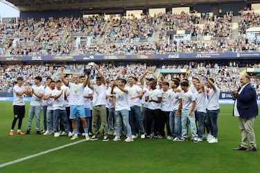 Oficial: el M¨¢laga permanece en Segunda