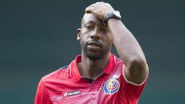 La pelea le costó a Paulo César Wanchope el puesto.