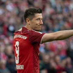 Oficial: el Bayern confirma que Lewandowski ha pedido salir
